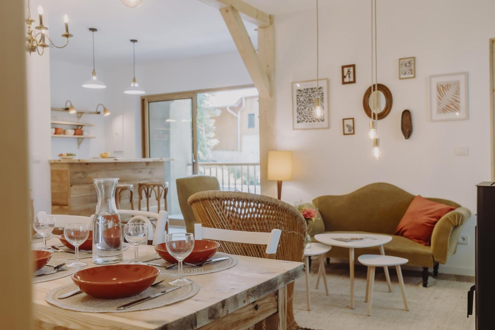 Les Cabanes Du Dauphine Et Logis A La Ferme Gap Δωμάτιο φωτογραφία